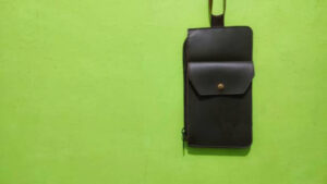 minimalist bag event 